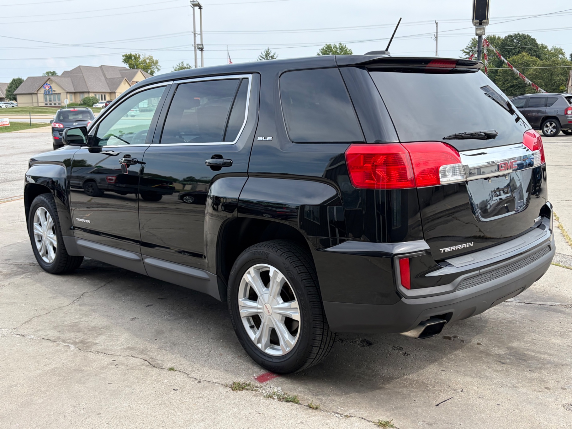 Car Image 11