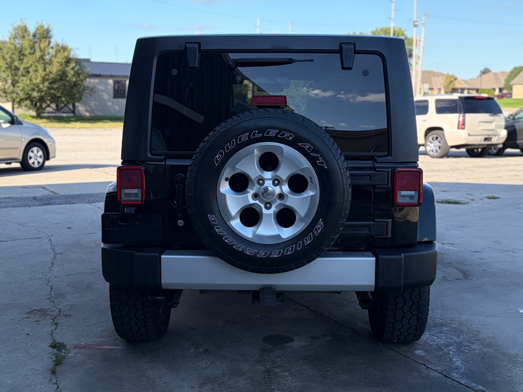 Car Image 17